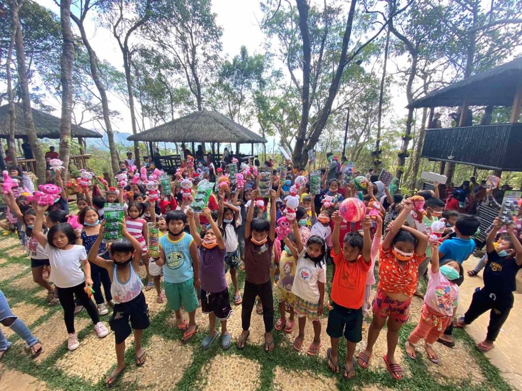 Shared mission in action: The SM Store Iloilo customers, employees share toys in Western Visayas